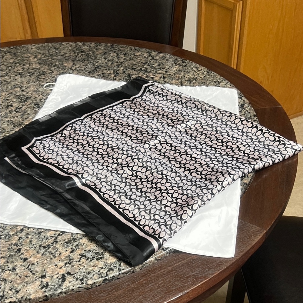 Black and White Patterned Scarf